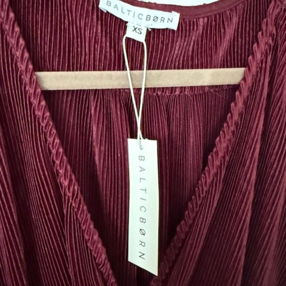 Baltic Born Athena Dress Mulberry XS NWT - Picture 2 of 4